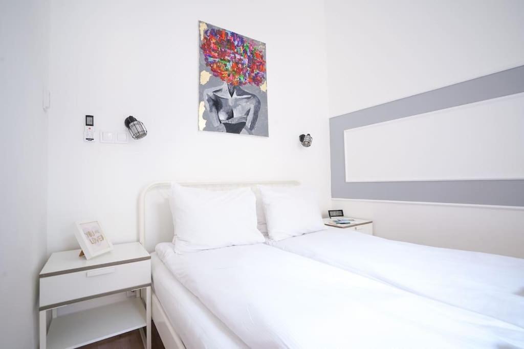 Venus Apartments - Klauzal Ter I บูดาเปสต์ ภายนอก รูปภาพ